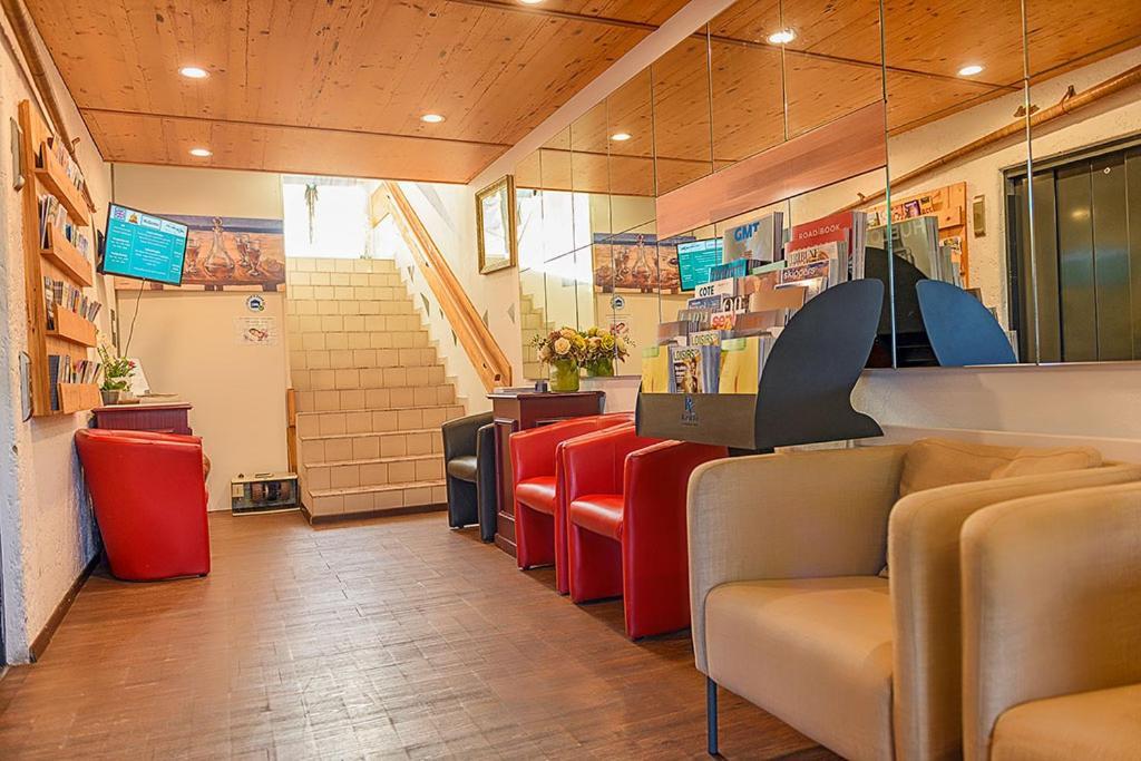 Hotel Des Alpes Bulle Center Εξωτερικό φωτογραφία